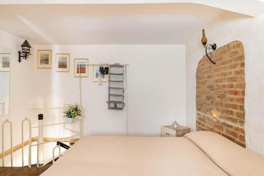 Monolocale "Duomo" Apartment Messina Exterior photo